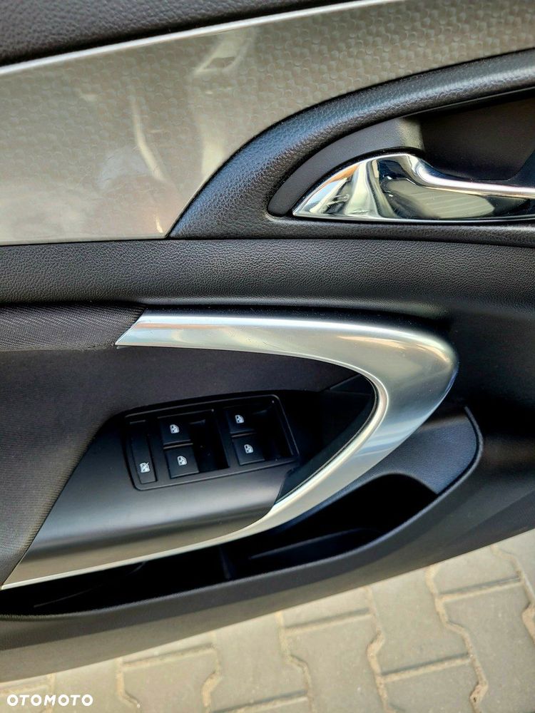 Opel Insignia 2.0 CDTI automatik Business Edition - 29