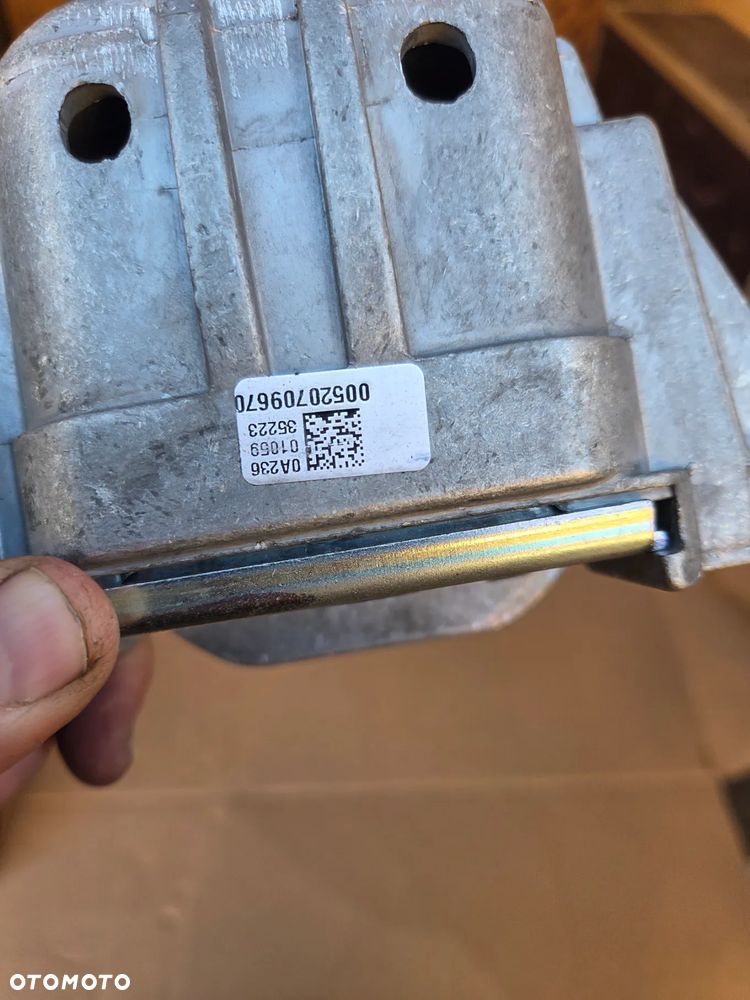 Poduszka łapa Silnika Fiat 500X Jeep COMPASS RENEGADE 1.6D 2.0D 52070967 0052070967 520709670 - 7