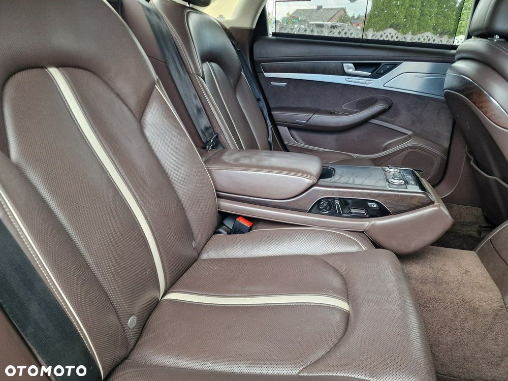 Audi A8 4.2 TDI DPF (clean diesel) quattro tiptronic Lang - 18