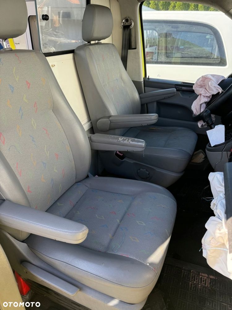 VW T5 T6 03-17r fotele pojedyncze z podłokietnikiem L i P - 2