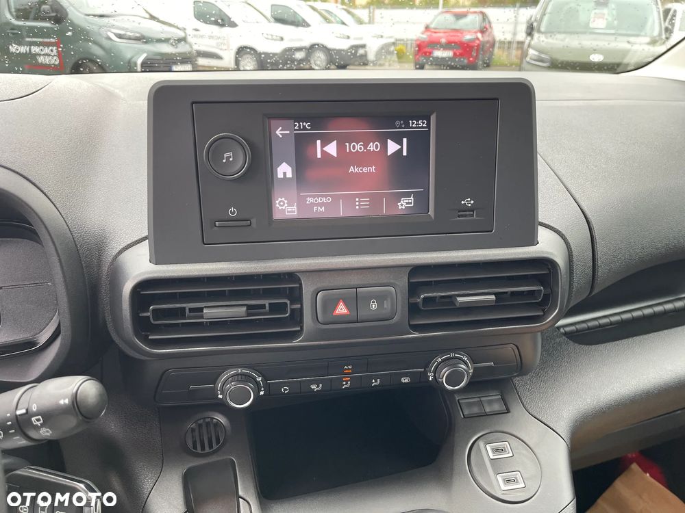 Toyota Proace City - 10