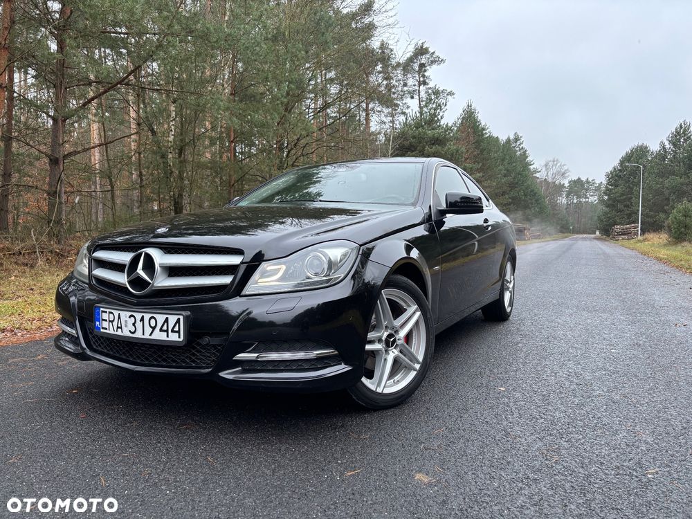 Mercedes-Benz Klasa C 180 CGI BlueEff - 6