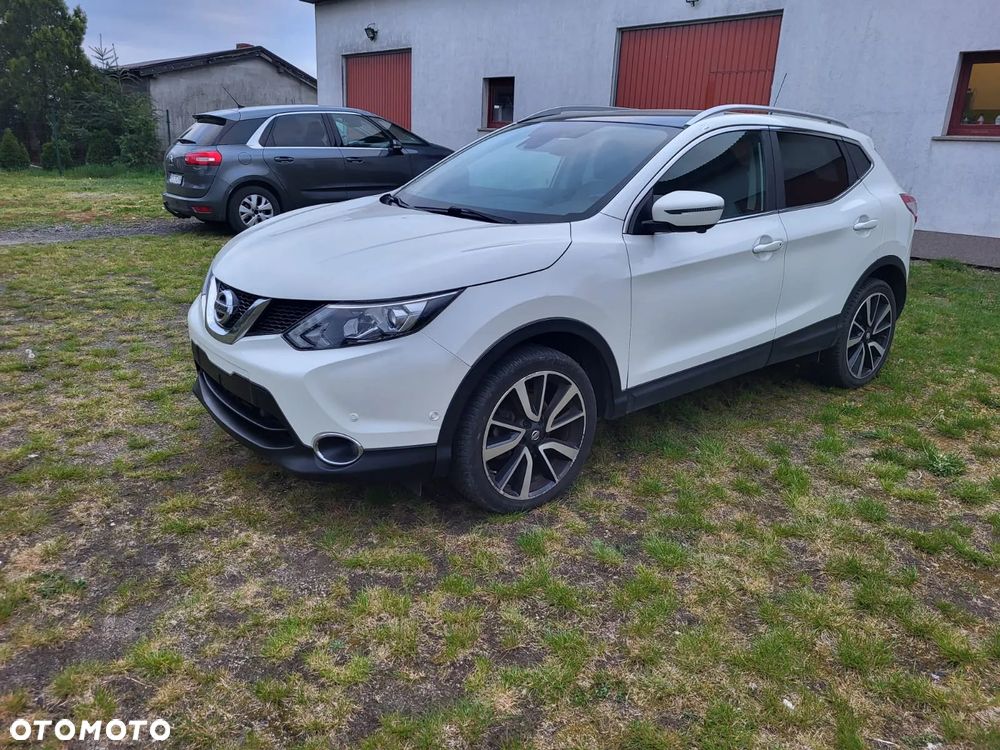 Nissan Qashqai 1.6 DCi Xtronic N-Connecta - 1
