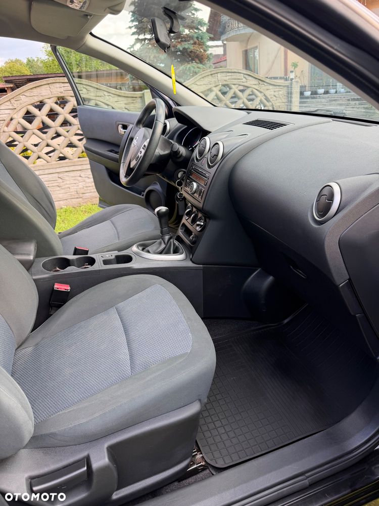 Nissan Qashqai - 16