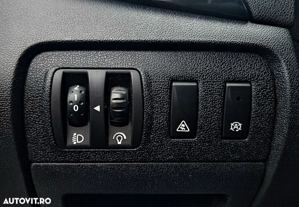 Renault Grand Scenic - 22