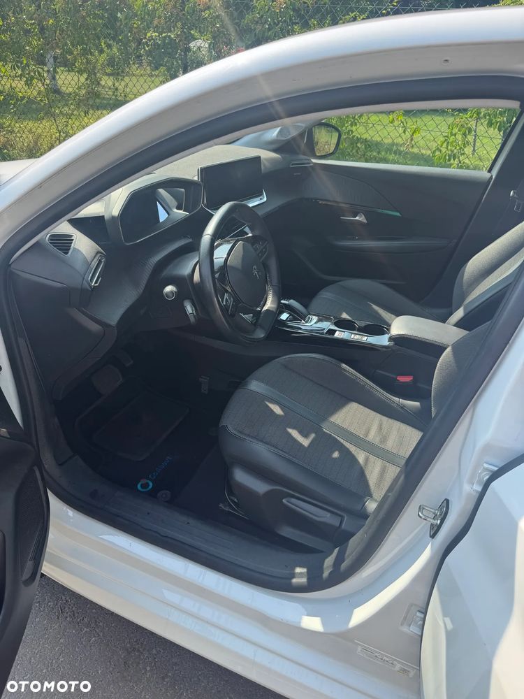 Peugeot 208 Elektromotor 136 Allure Pack - 7