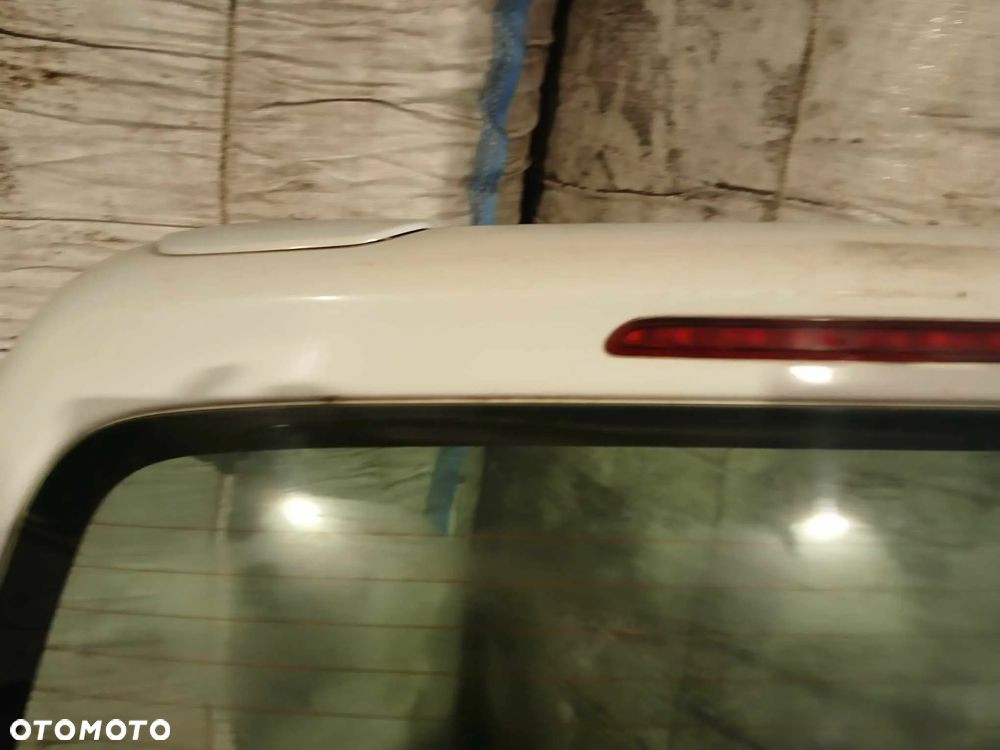 Peugeot Partner Klapa Bagażnika - 3