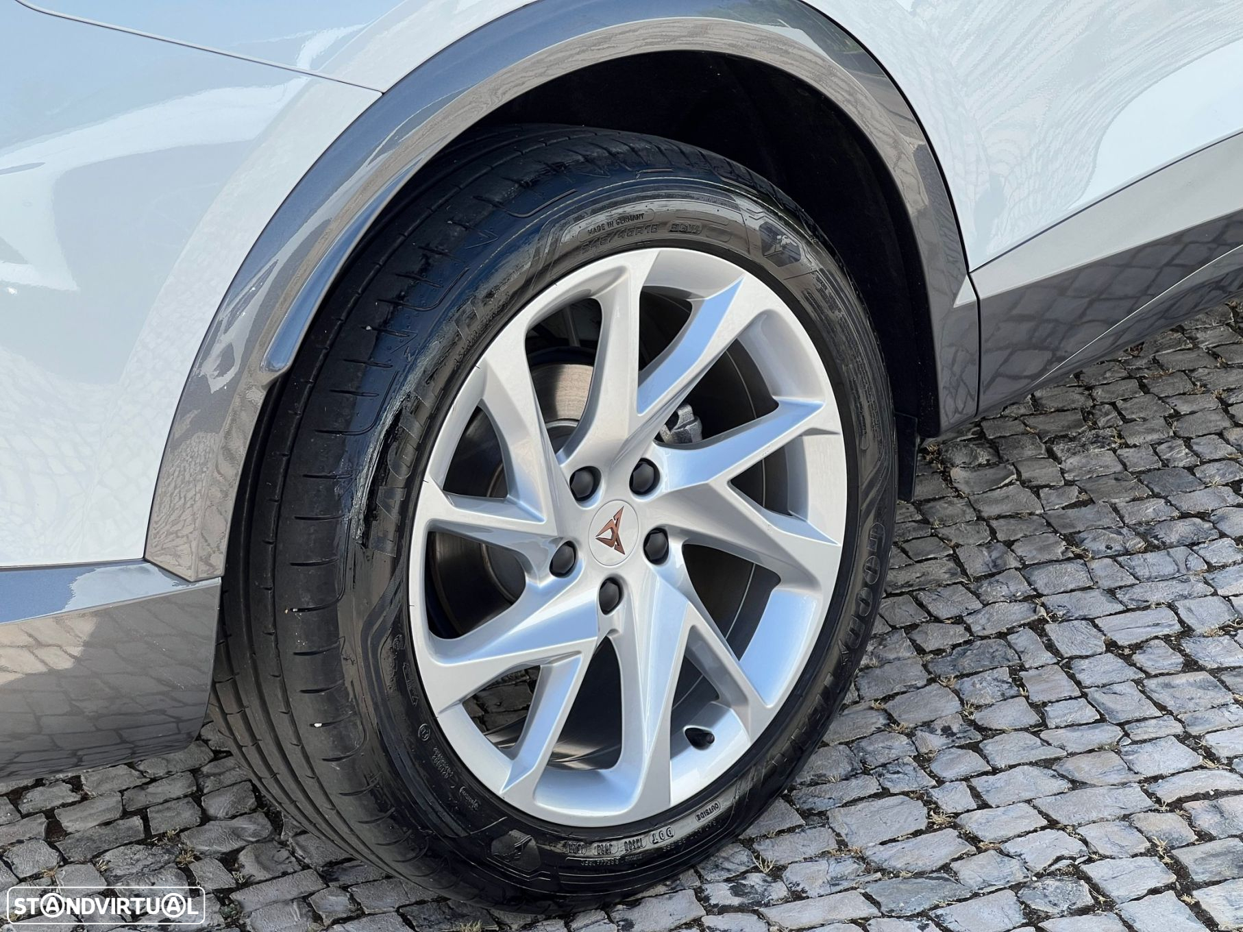Cupra Formentor 1.4 e-Hybrid Plus DSG - 2