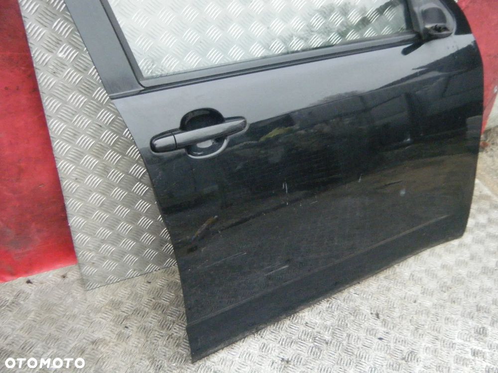 Drzwi prawe przednie przód Daihatsu Terios II 2 =RADOM - 4