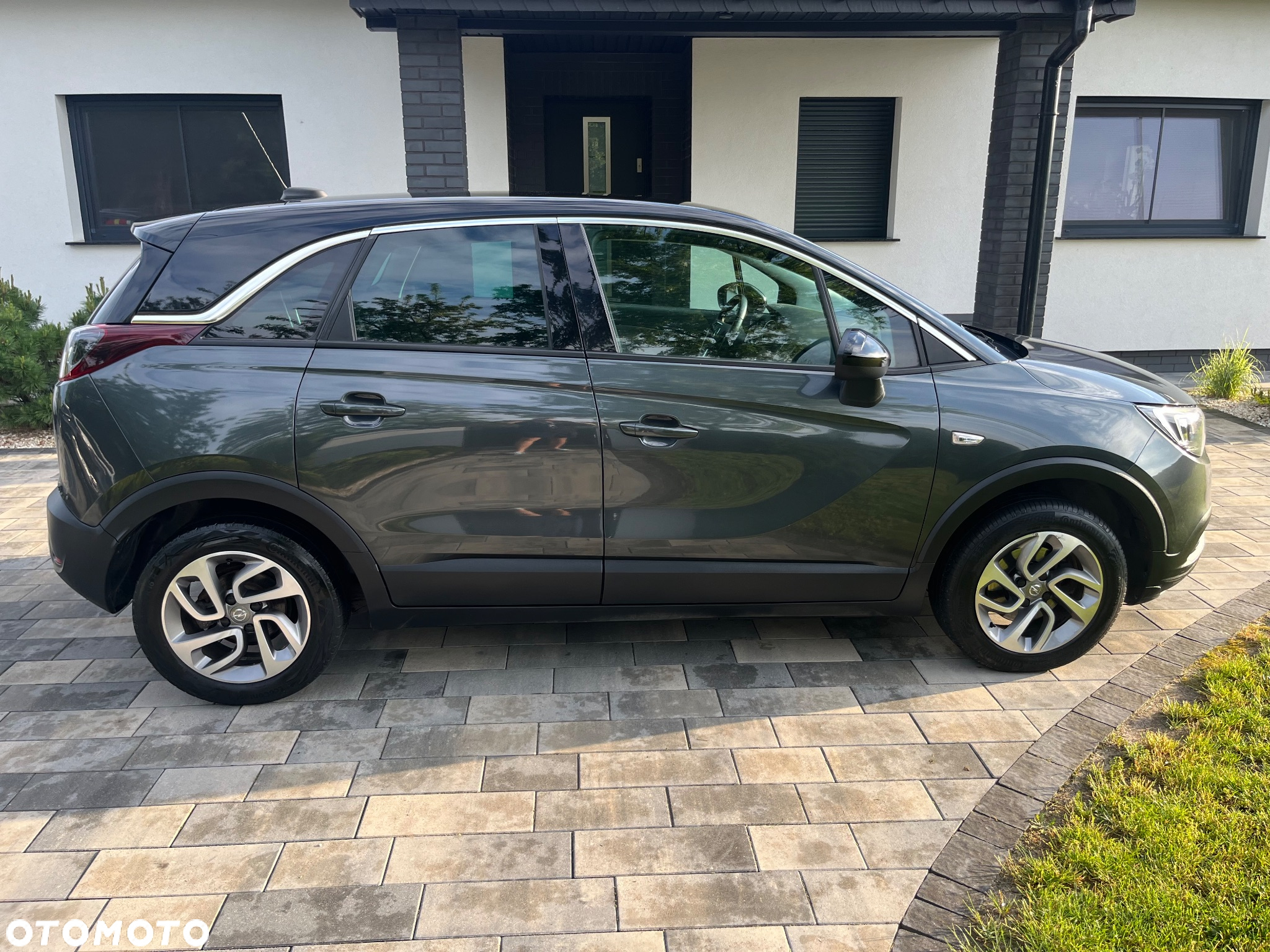 Opel Crossland X - 3