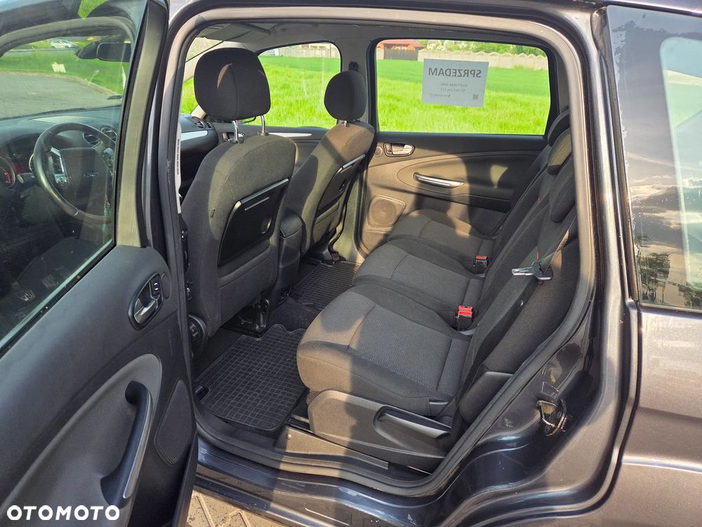 Ford S-Max 2.0 TDCi DPF Titanium - 37