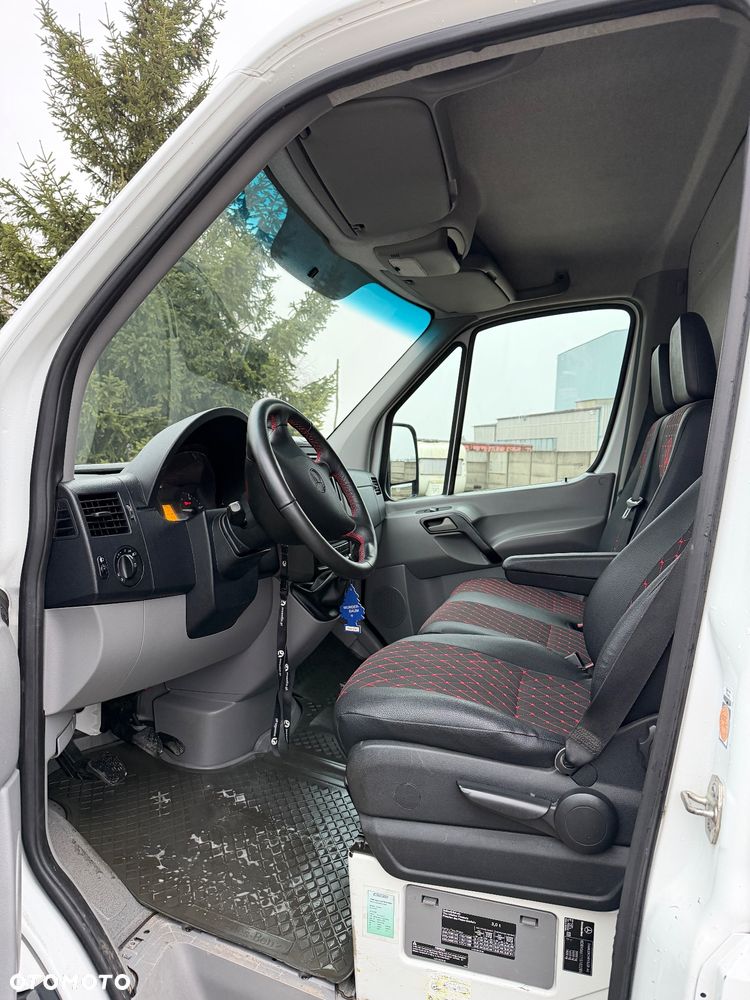 Mercedes-Benz sprinter - 10