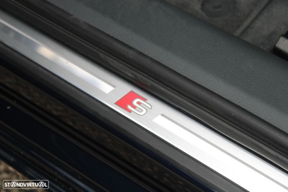 Audi A6 Avant 40 TDI S tronic - 13