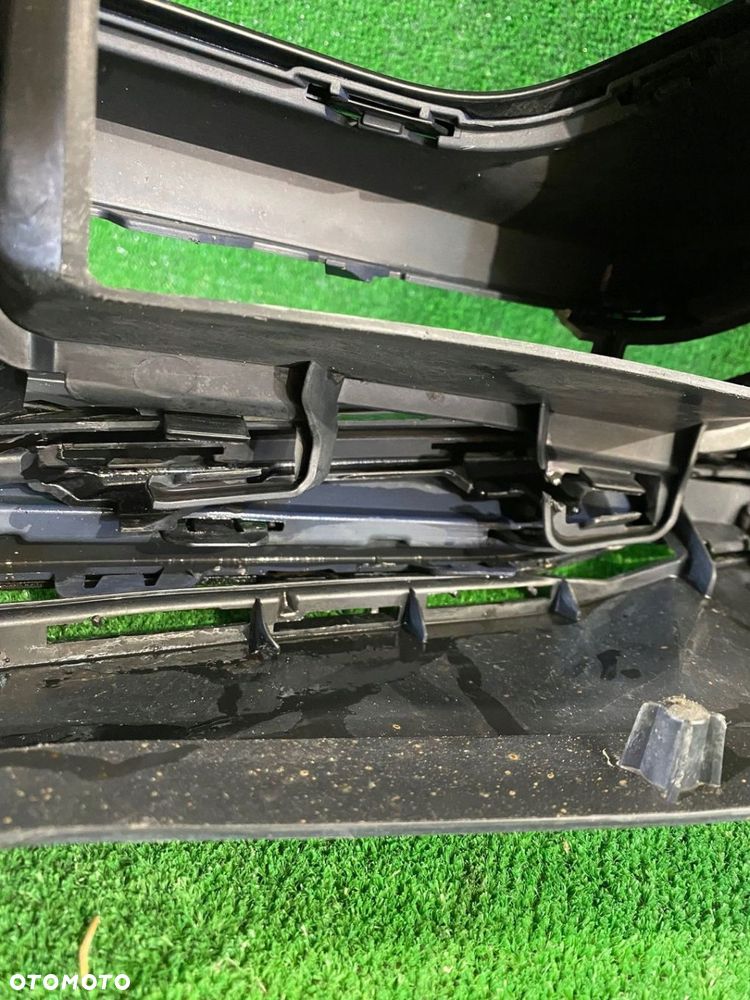 ZDERZAK PRZEDNI VW GOLF VII LIFT R-LINE 16- - 9