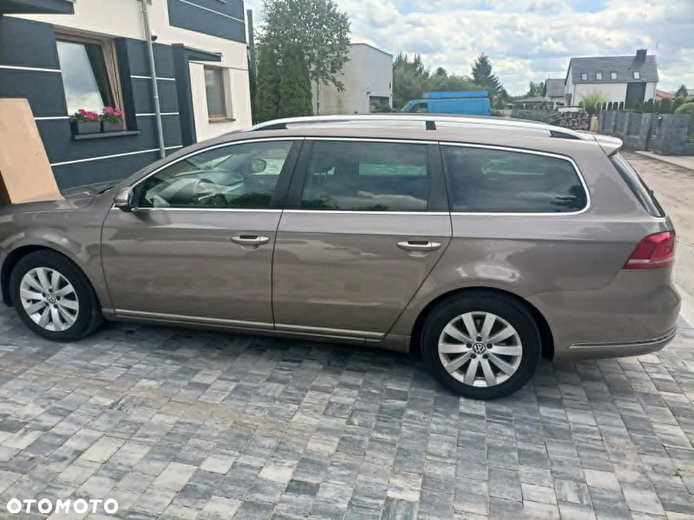 Volkswagen Passat 2.0 Blue TDI SCR Comfortline - 1