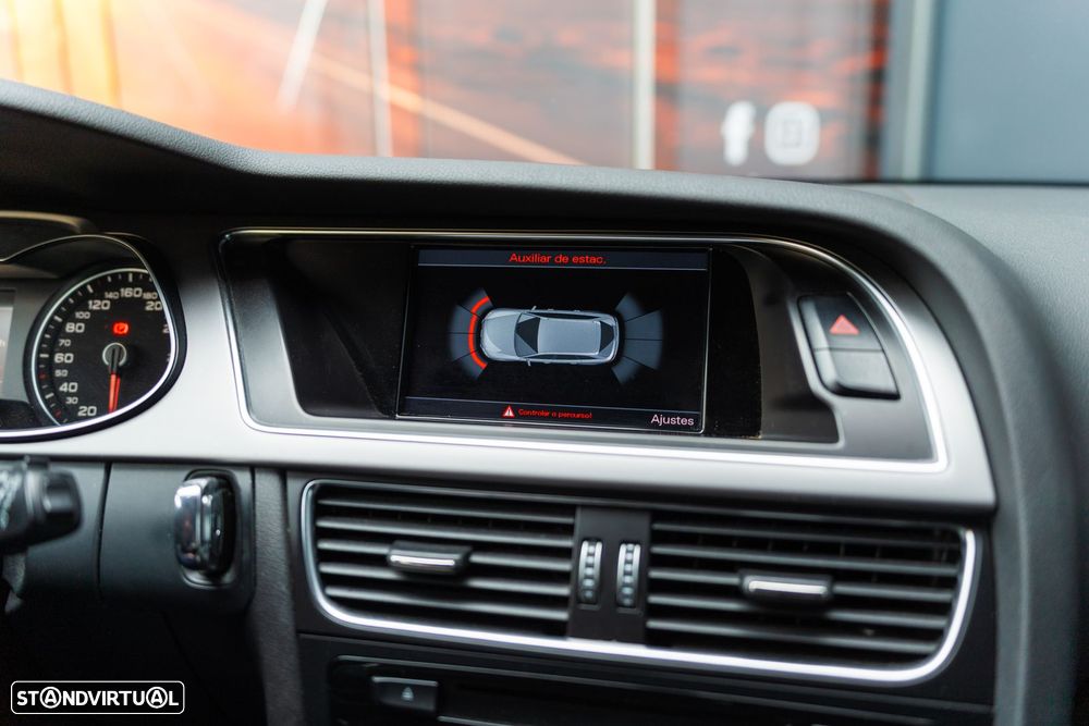 Audi A4 Avant 2.0 TDI Multitronic Sport - 11