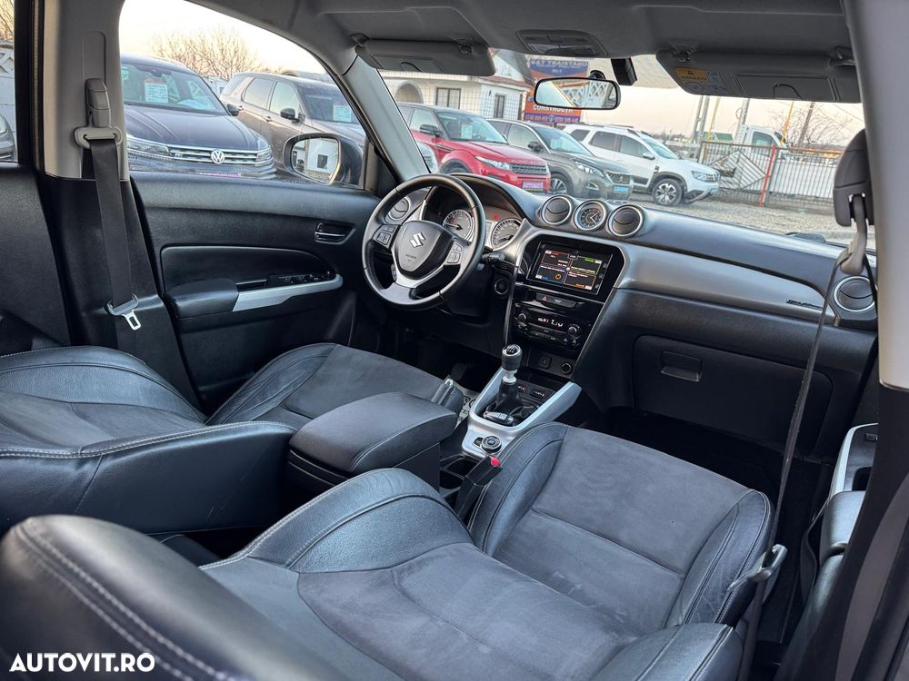 Suzuki Vitara 1.6 DDIS 4X4 Luxus - 11