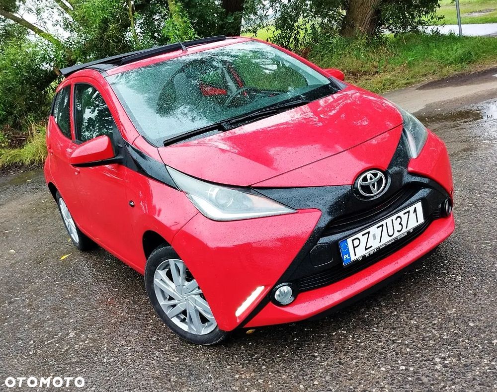 Toyota Aygo x-play - 11