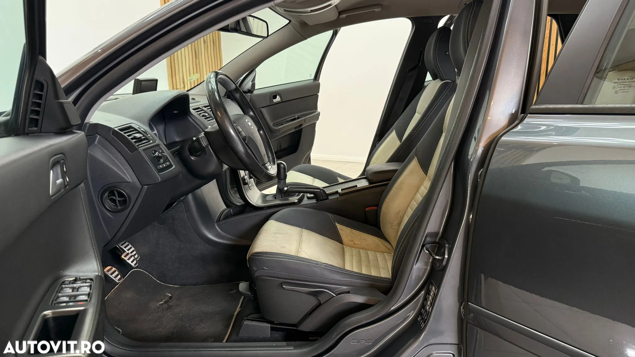 Volvo V50 D2 Rdesign - 15