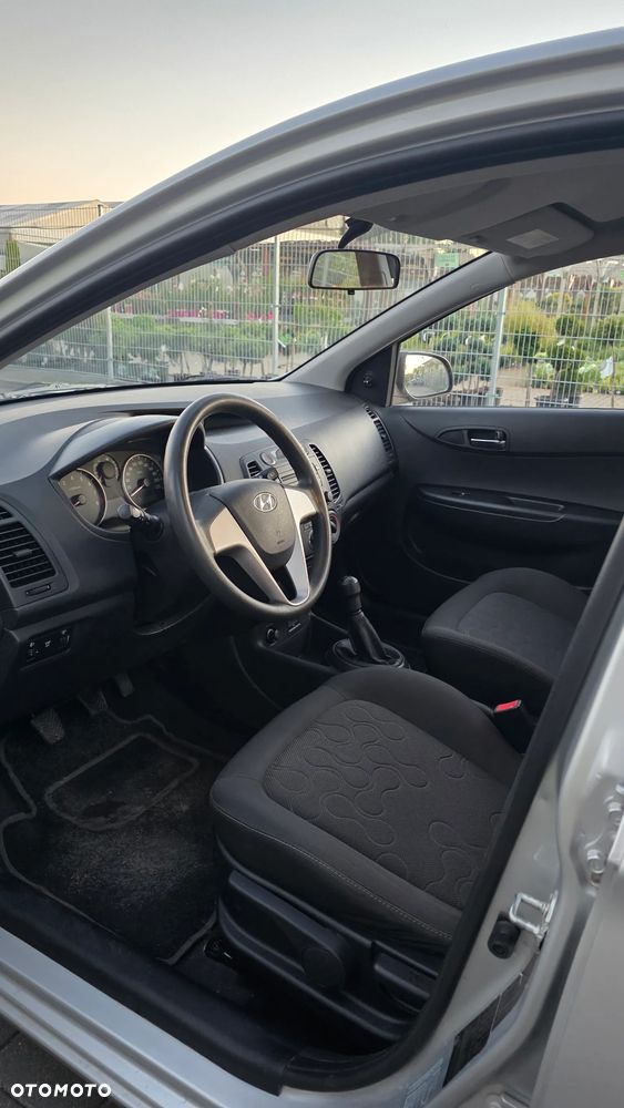 Hyundai i20 1.2 Classic - 12