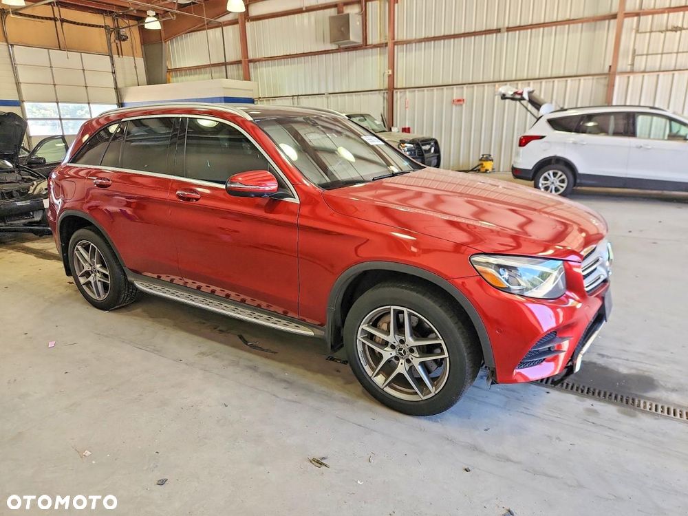 Mercedes-Benz GLC - 5