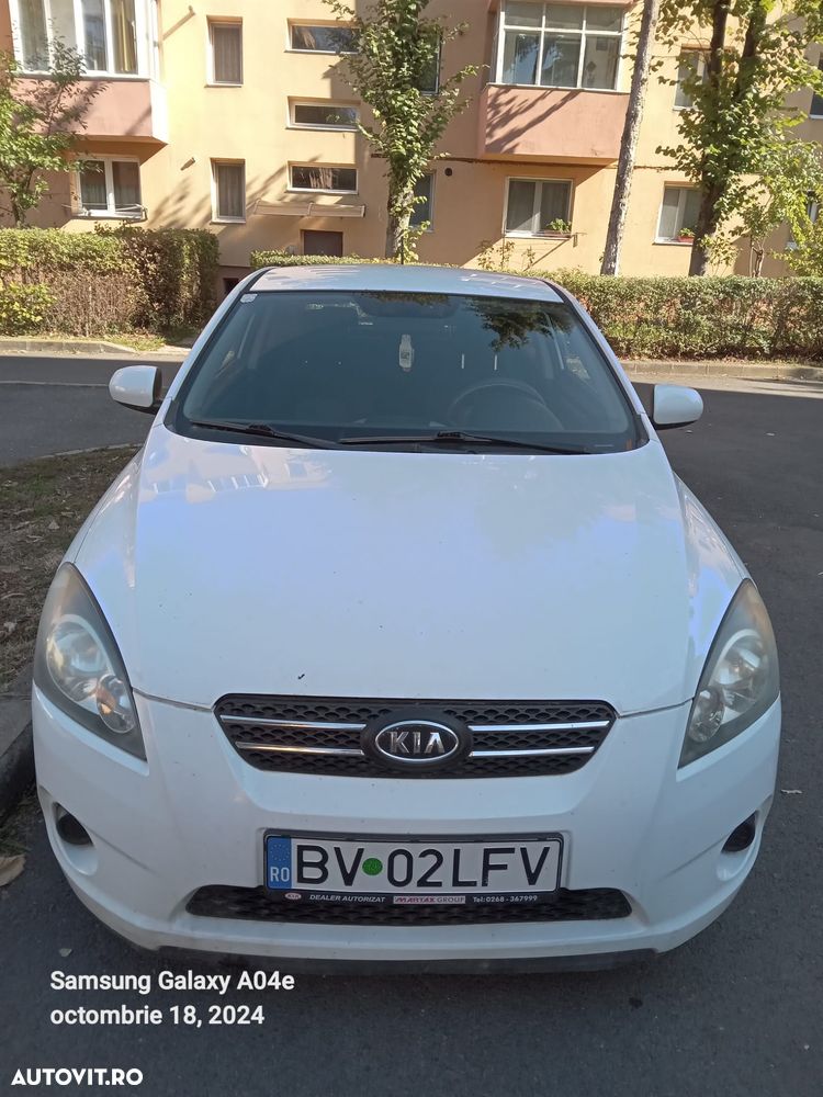 Kia Ceed Cee'd 1.4 GSL City - 3