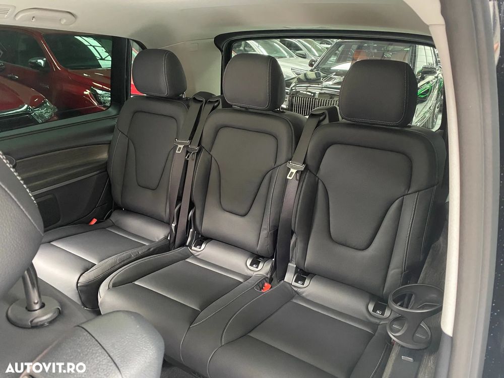 Mercedes-Benz V 300 Combi Lung 231 CP RWD 9AT MHEV Avantgarde - 19