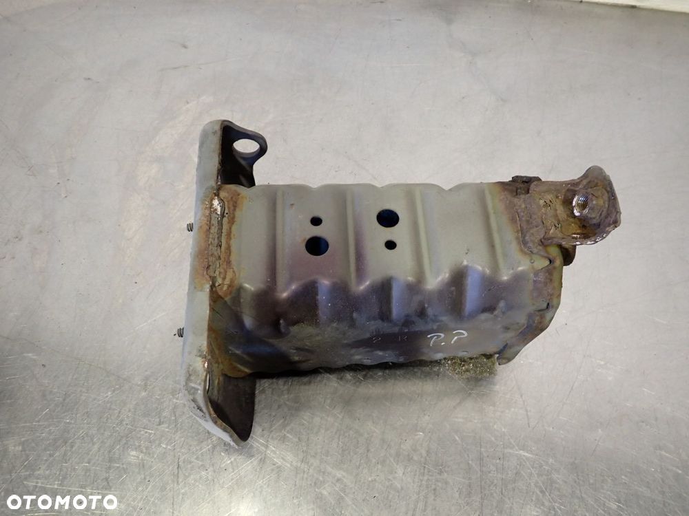 STREFA ZGNIOTU PRAWY PRZÓD TOYOTA URBAN CRUISER - 3