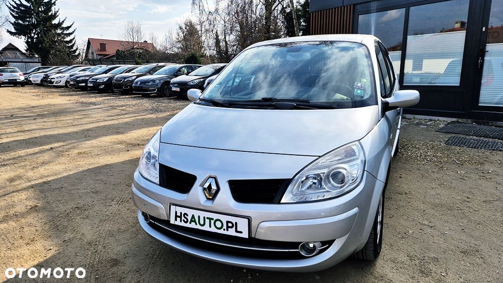 Renault Grand Scenic 2.0 16V Privilege - 3