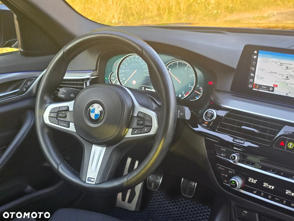 BMW Seria 5 520d M Sport - 20