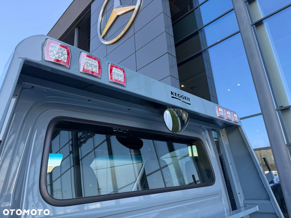 Mercedes-Benz Sprinter - 26