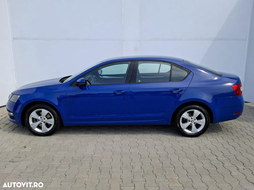Skoda Octavia - 7