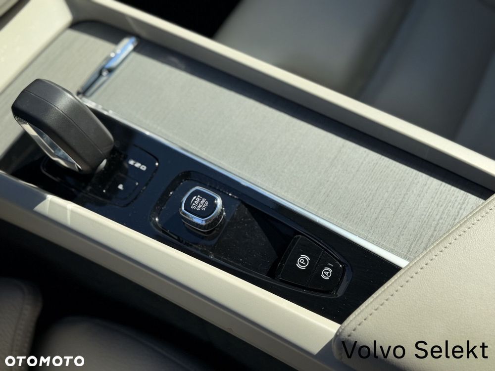 Volvo XC 60 - 16