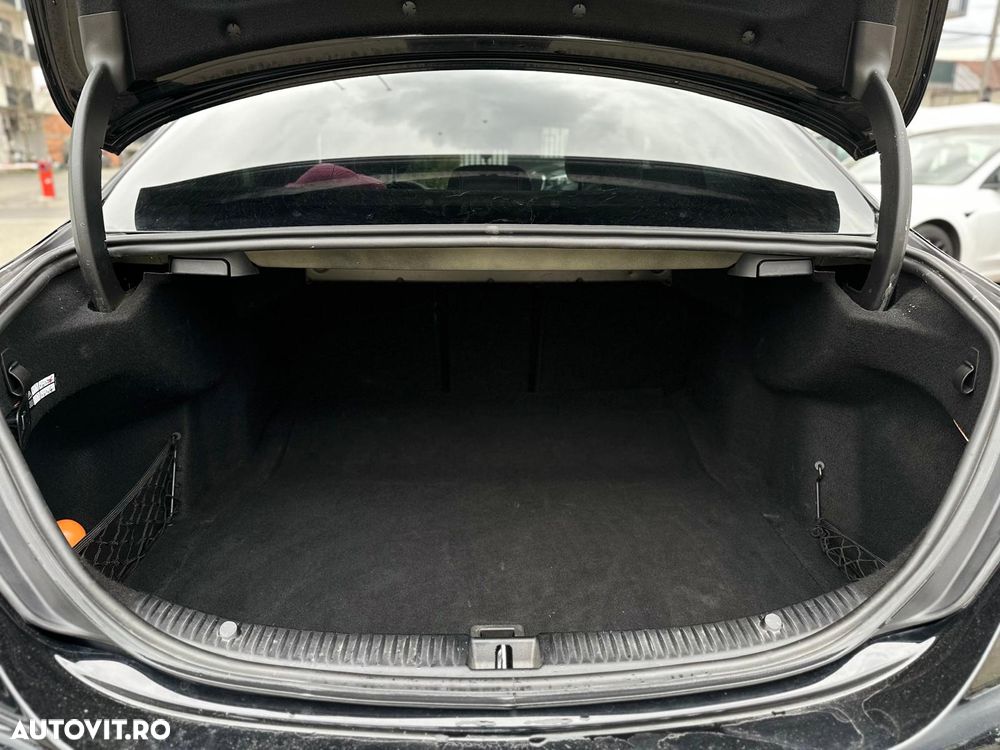 Mercedes-Benz C 250 d 4Matic 9G-TRONIC Avantgarde - 40