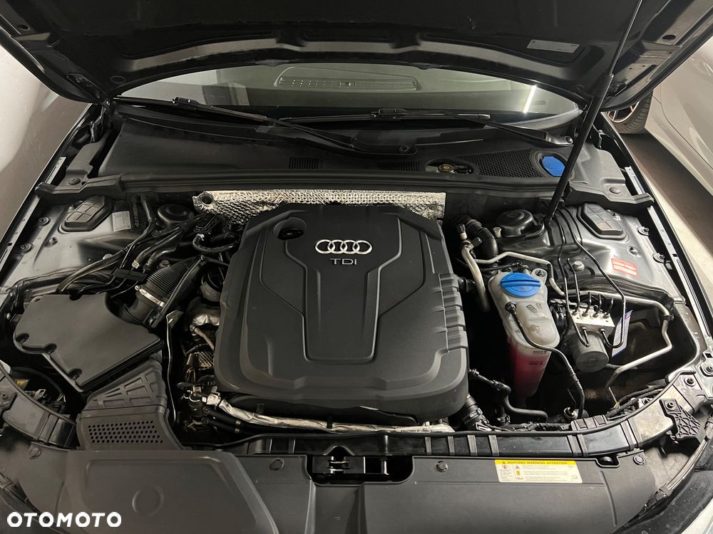 Audi A4 Avant 2.0 TDI DPF multitronic S line Sportpaket - 29