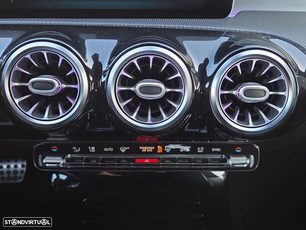 Mercedes-Benz A 180 d AMG Line Aut. - 26