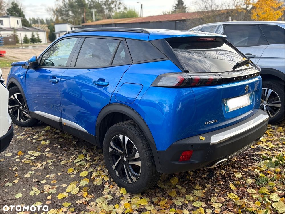 Peugeot 2008 PureTech 130 EAT8 Allure - 2