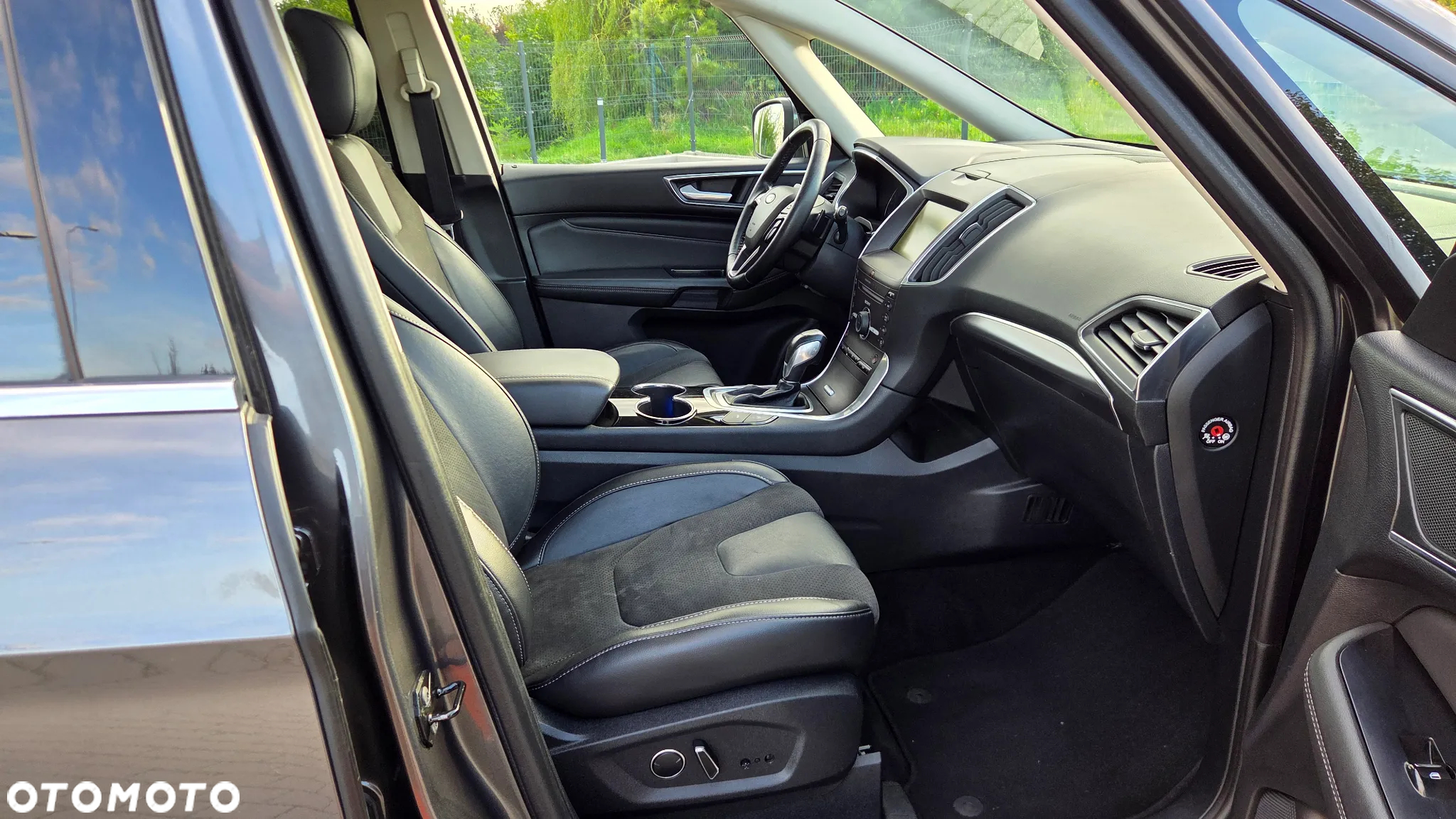Ford Galaxy 2.0 TDCi 4WD Titanium PowerShift - 25