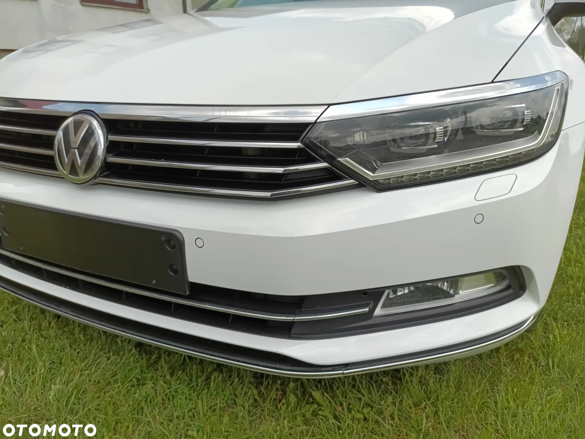 Volkswagen Passat - 25