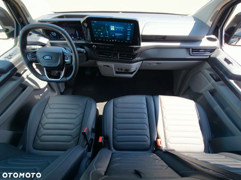 Ford Tourneo Custom 2.0 EcoBlue 320 L2 Titanium - 17