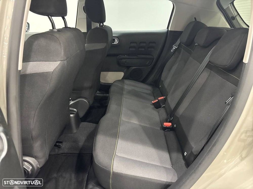 Citroën C3 1.2 PureTech Shine EAT6 - 10