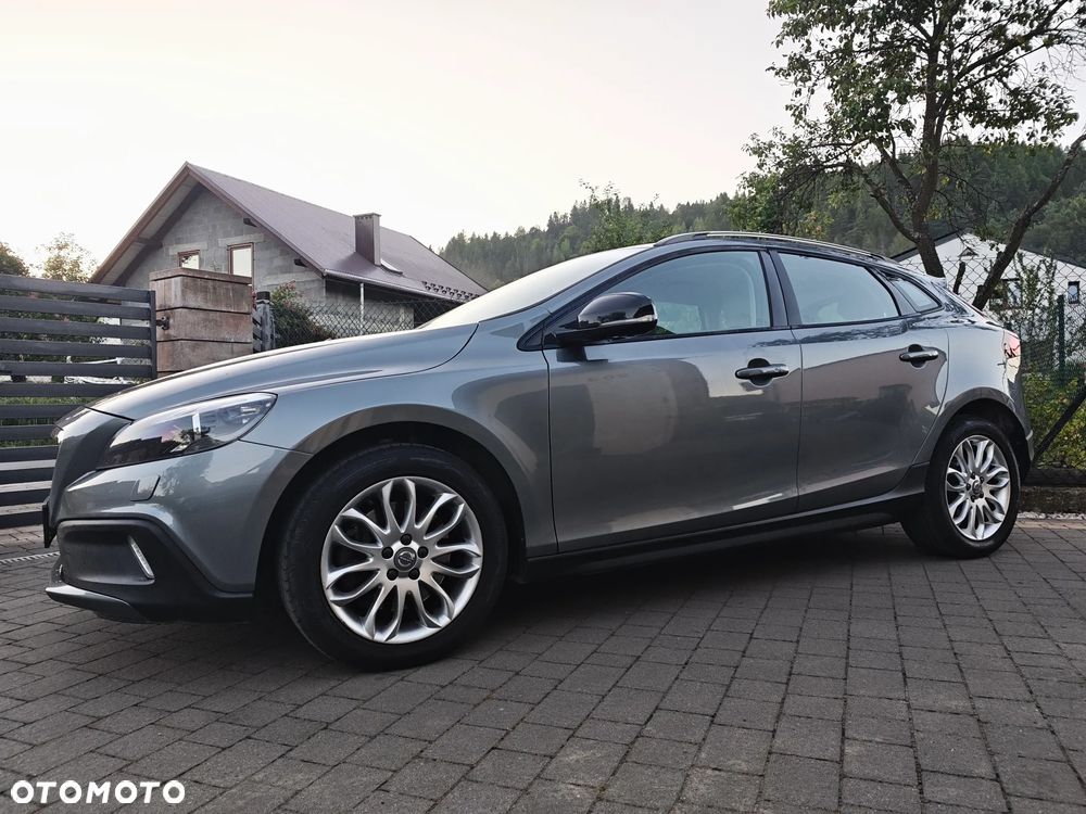 Volvo V40 Cross Country T4 AWD Geartronic Summum - 1