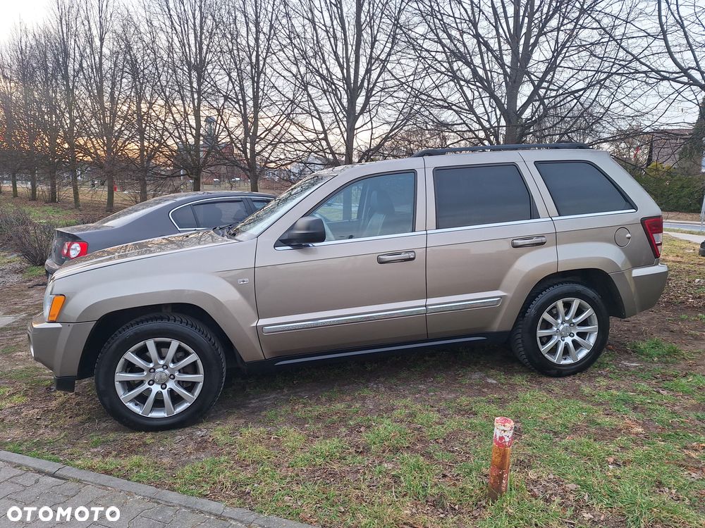 Jeep Grand Cherokee - 4