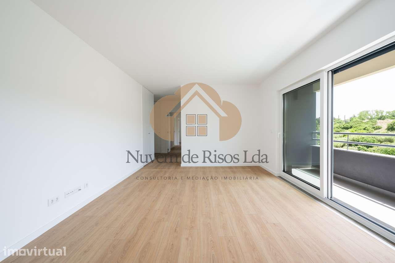Apartamento T3 com varanda e garagem em Loures - Grande imagem: 5/28