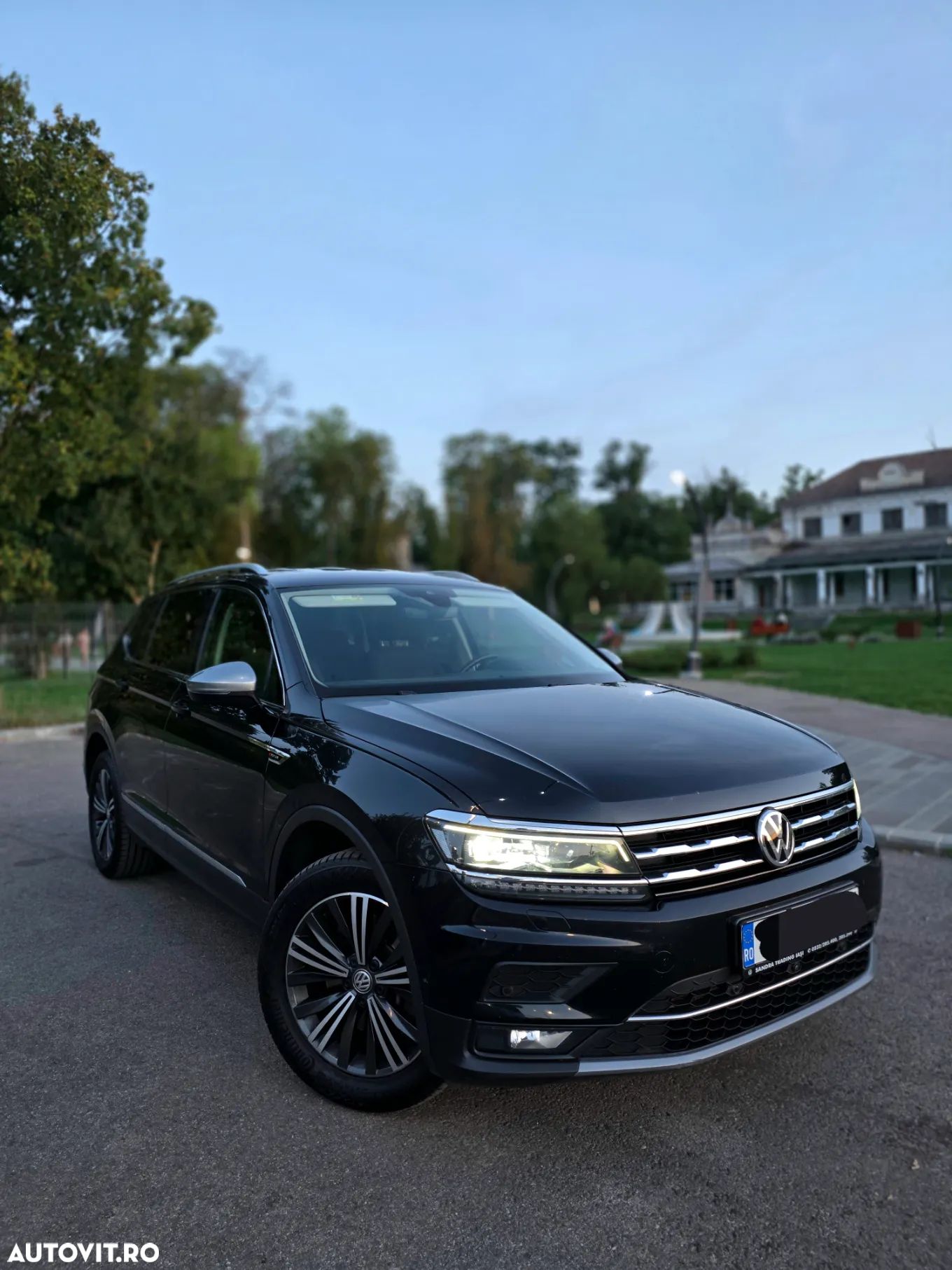 Volkswagen Tiguan 2.0 TSI DSG 4Mot Highline - 1