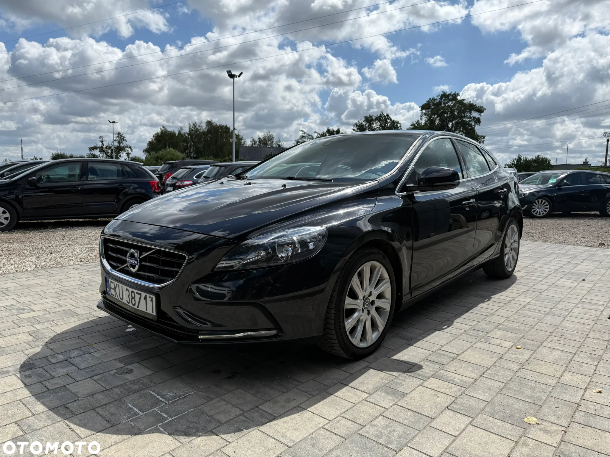 Volvo V40 D2 - 17