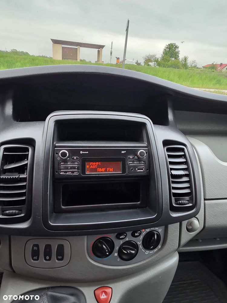 Renault Trafic - 21