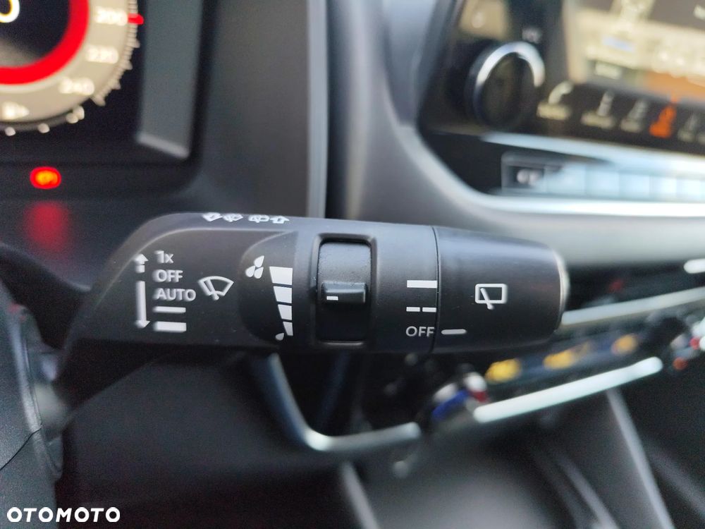 Nissan Qashqai 1.3 DIG-T N-CONNECTA - 25