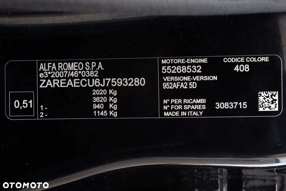 Alfa Romeo Giulia - 33