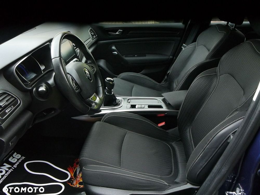 Renault Megane ENERGY TCe 130 EXPERIENCE - 34